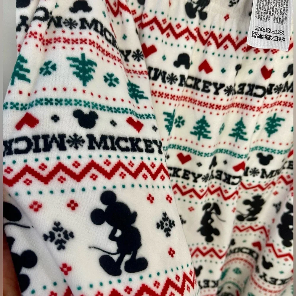 Disney Women's White Red Green Black Mickey Christmas Pajama Set - Picture 9 of 9